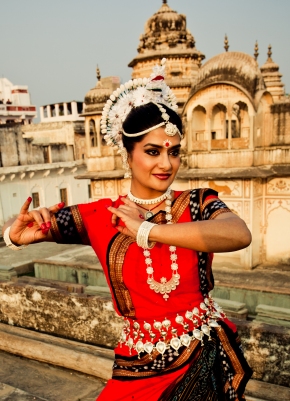 Monika Nataraj Odissi Temple Dance